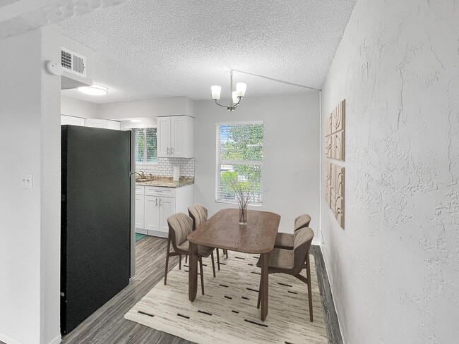 Building Photo - Vertical At Biltmore