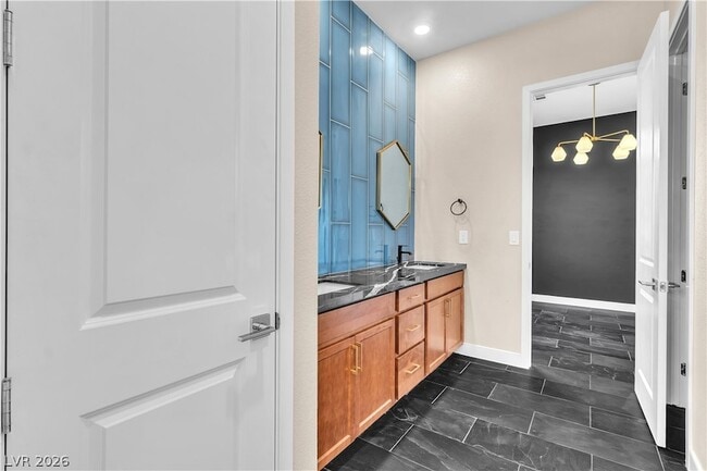 Building Photo - 11837 Grassy Pln Ave