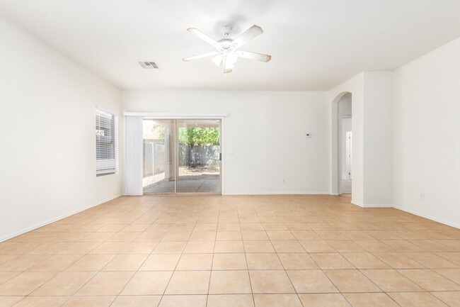Building Photo - 12520 W Monterosa St