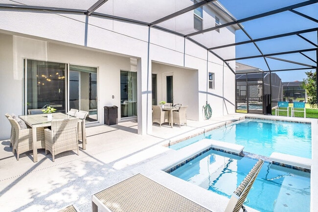 Building Photo - 2567 Shanti Dr