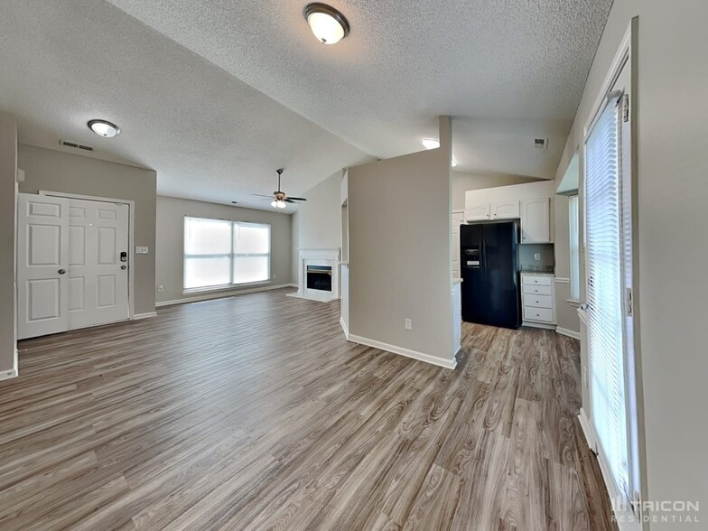 Building Photo - 4115 Alexis Ct SW