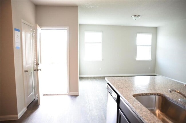 Building Photo - House for lease in Georgetown