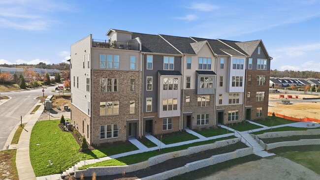 Building Photo - 6913 Cosby Vlg Ter