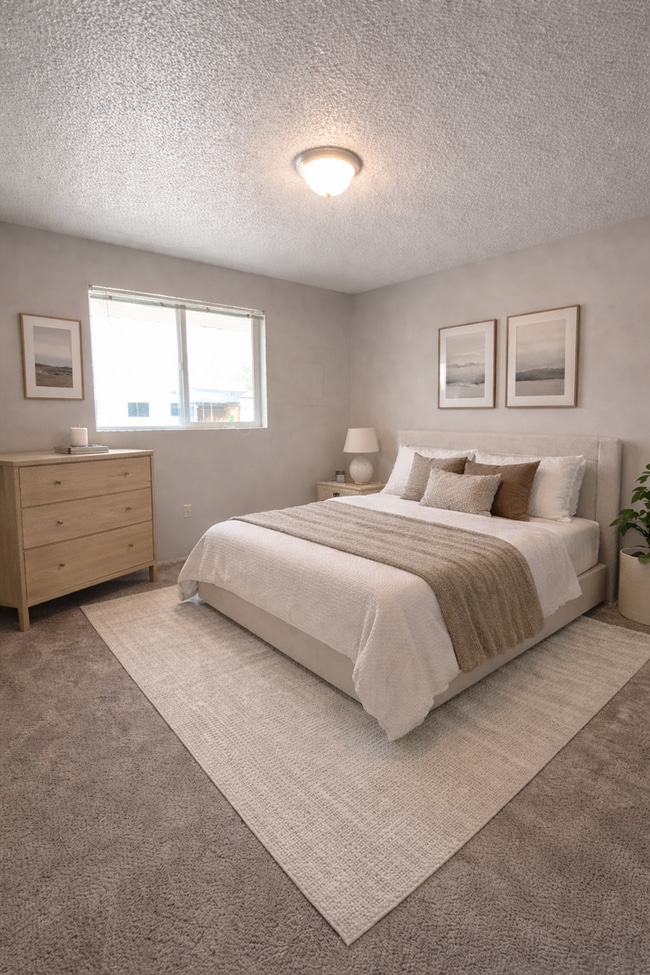 Building Photo - The “Finally Feels Like Home” Apartment!