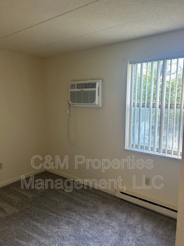 Building Photo - 3553 Handman Ave