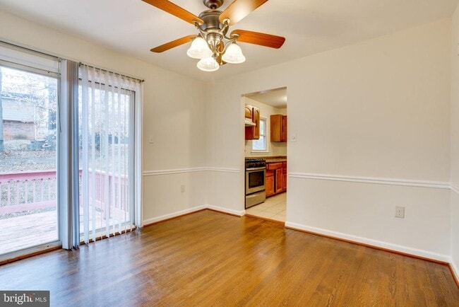 Building Photo - 13636 Greenwood Dr