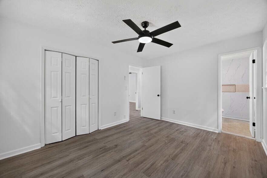 Building Photo - 9175 Settlers Grove Rd NE