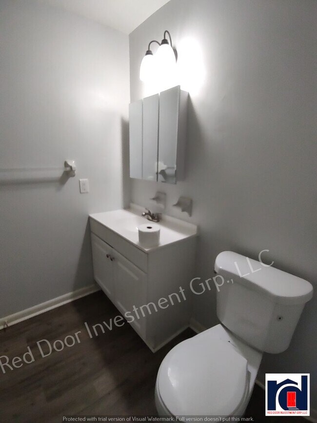 Building Photo - Cozy 1 Bedroom 1 Bath~Leesburg~