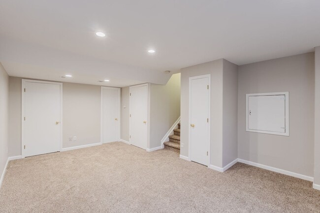 Building Photo - 5288 S Jericho Way