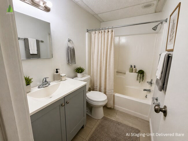 Building Photo - 2-Bedroom Townhouse in Stow, OH – Offering the perfect blend of comfort, convenience, and modern ...