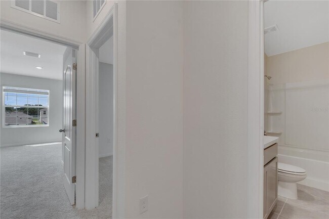 Building Photo - 2266 Tay Wes Dr