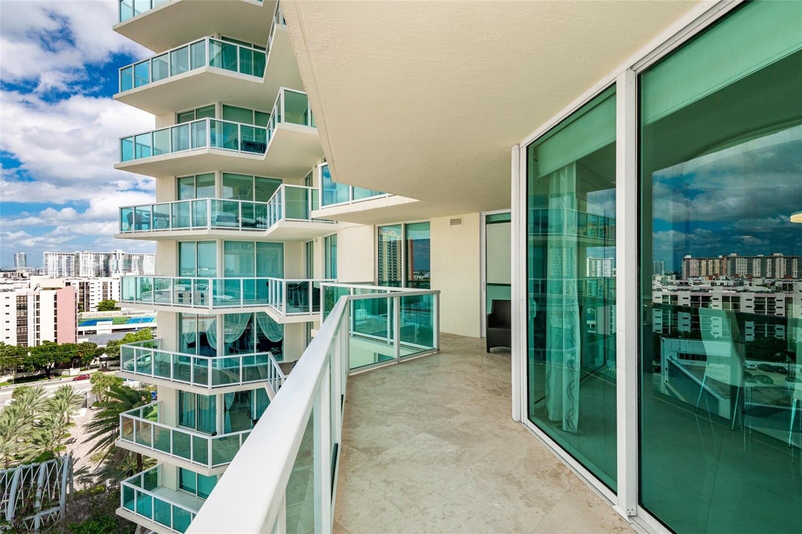 Building Photo - 200 Sunny Isles Blvd