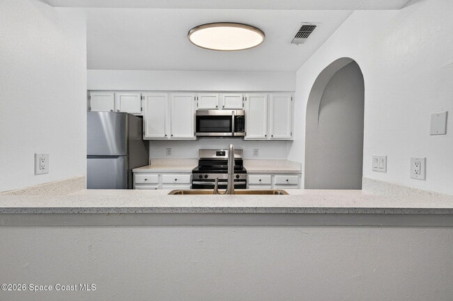 Building Photo - 2107 Hidden Grove Ln