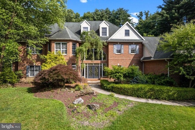 Building Photo - 1238 Hunters Rd