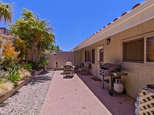 Building Photo - 33672 Chula Vista Ave