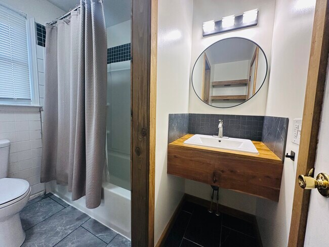 Building Photo - 3935 Elkton Trail