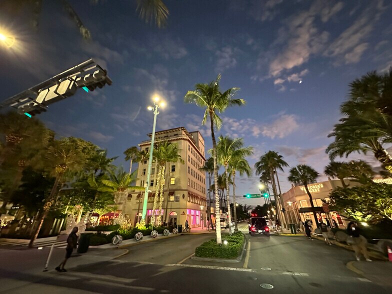 Building Photo - 1619 Jefferson Ave