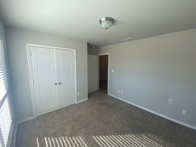 Building Photo - 7206 25th St