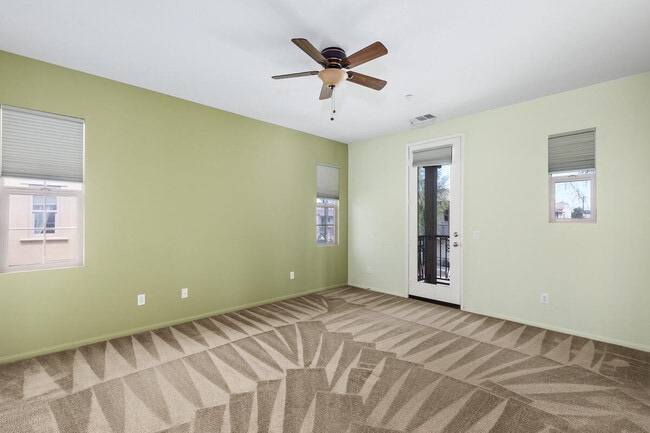 Building Photo - 245 Paseo Gregario