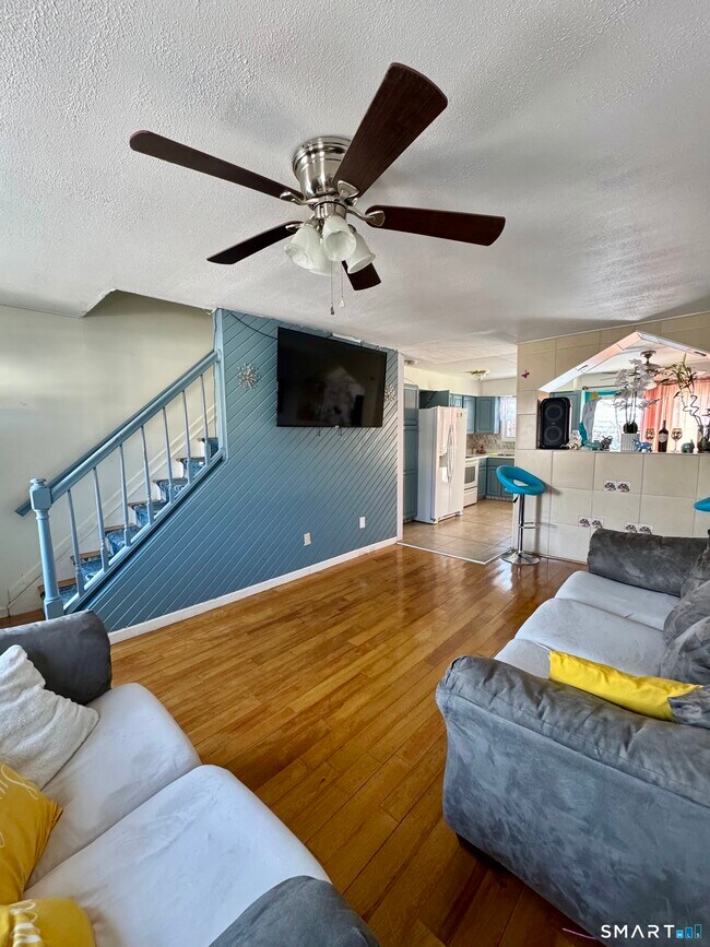 Building Photo - 12-16-16 Scuppo Rd