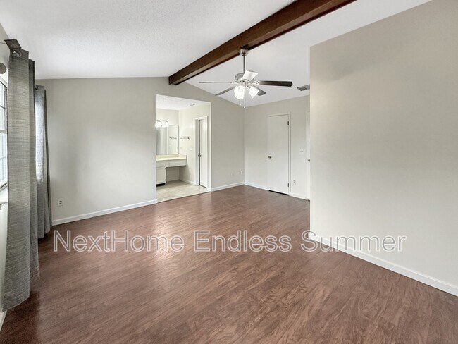 Building Photo - 10879 Cabbage Pond Ct