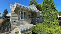 Building Photo - 14469 Hendricks Ave