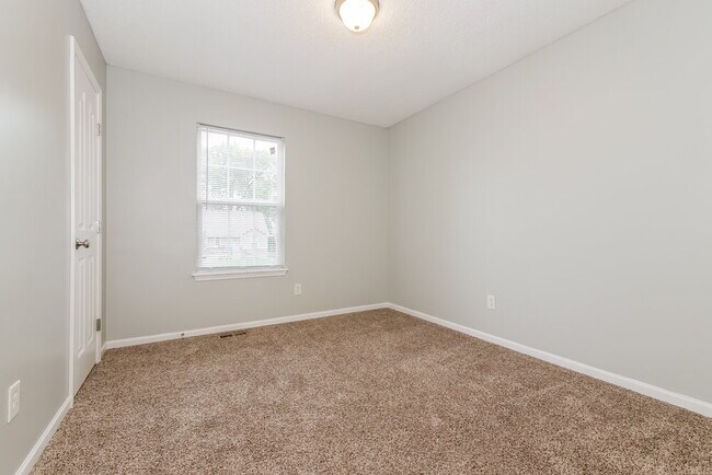 Building Photo - 515 Hibiscus Dr