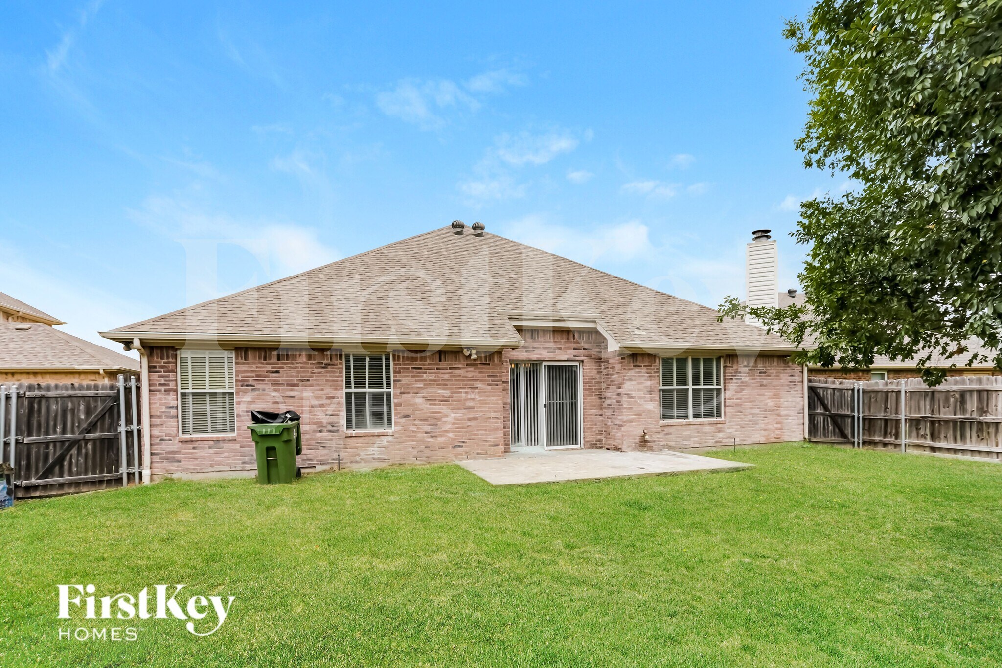 Building Photo - 312 Camp Creek Dr