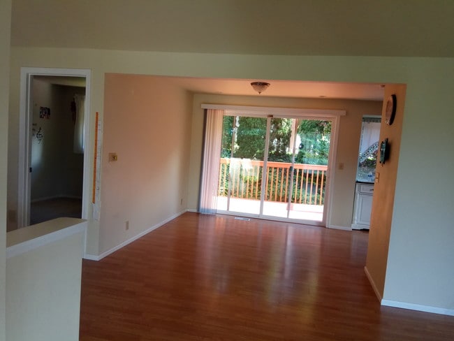 Building Photo - 14503 SE 47th Pl