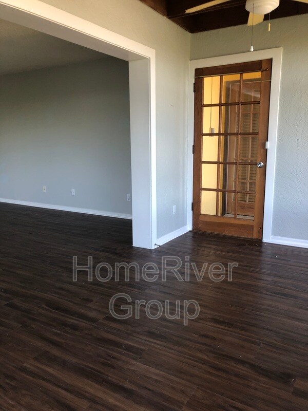 Building Photo - 1501 Minutemen Causeway