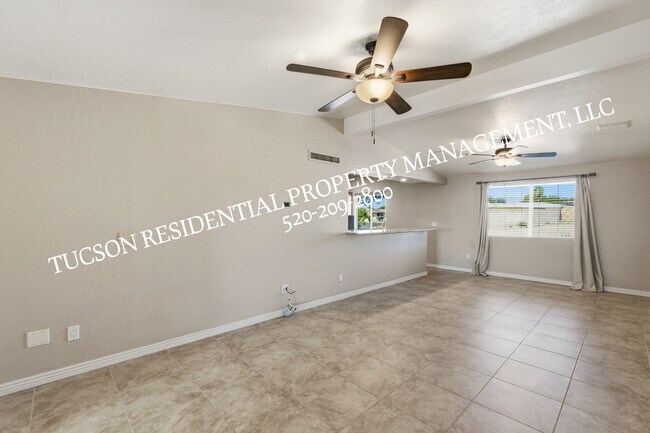 Building Photo - 9712 E Nicaragua Pl