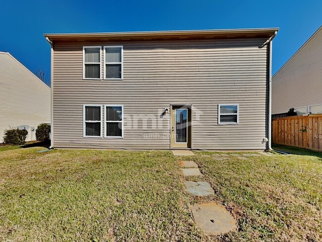 Building Photo - 205 Farm Springs Rd