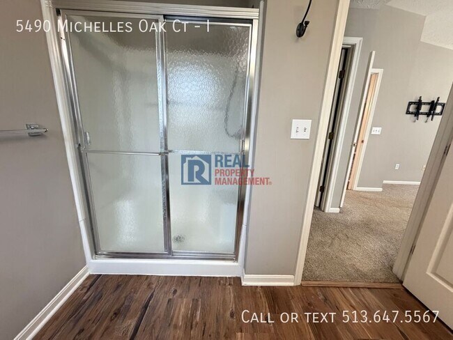 Building Photo - 5490 Michelles Oak Ct