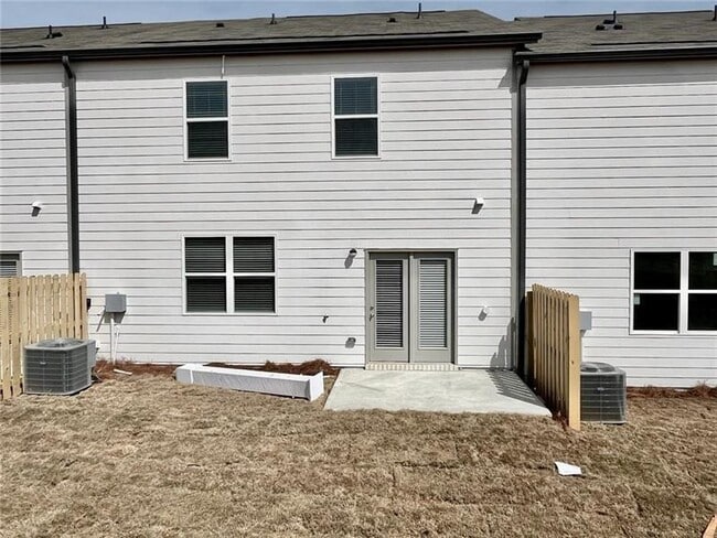 Building Photo - 5135 Tulip Sq