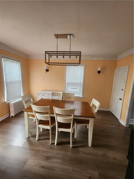 Building Photo - 14 Lucas Ave