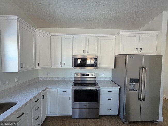 Building Photo - 1225-1227 Wisteria Ln