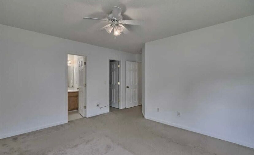 master bedroom bathroom and closet - 210 Seven Pines Ct