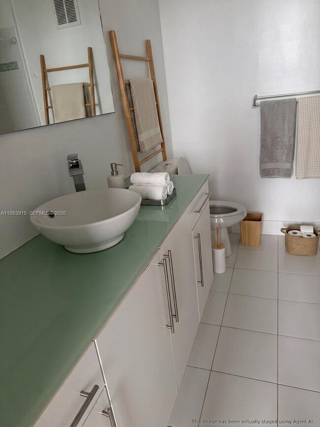 Building Photo - 1791 NE Miami Gardens Dr