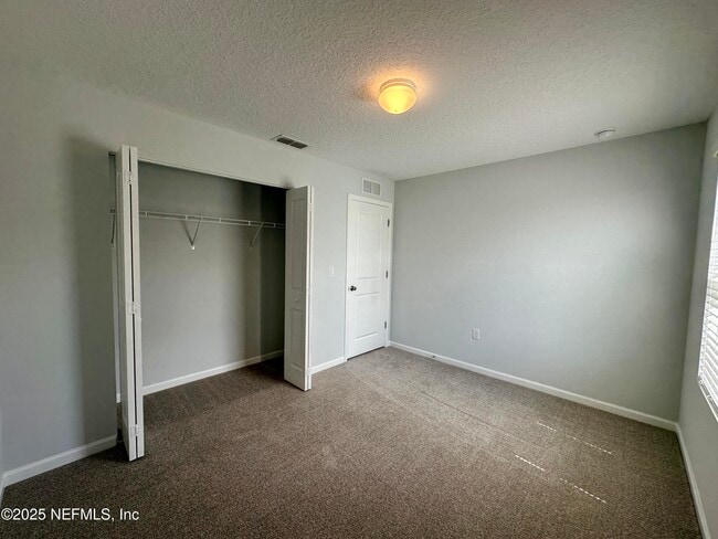 Building Photo - 1543 Liberty Tree Pl