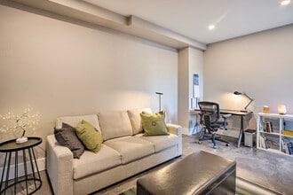 Building Photo - 4549 Tennyson St