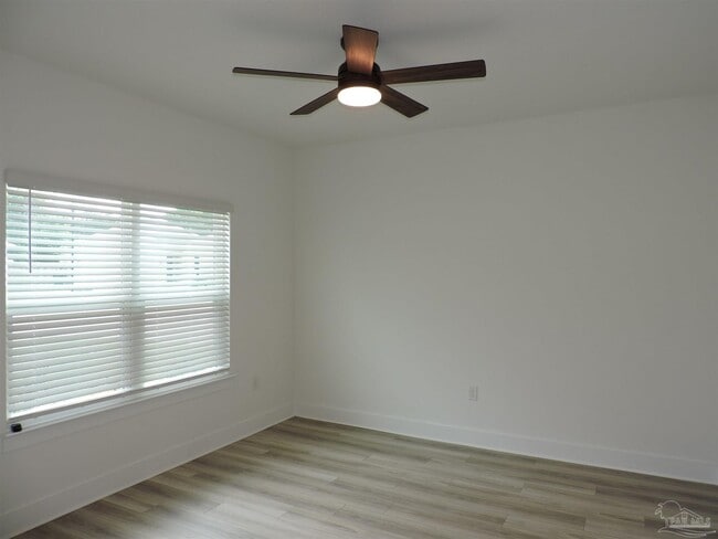 Building Photo - 6521 Paso Fino Dr