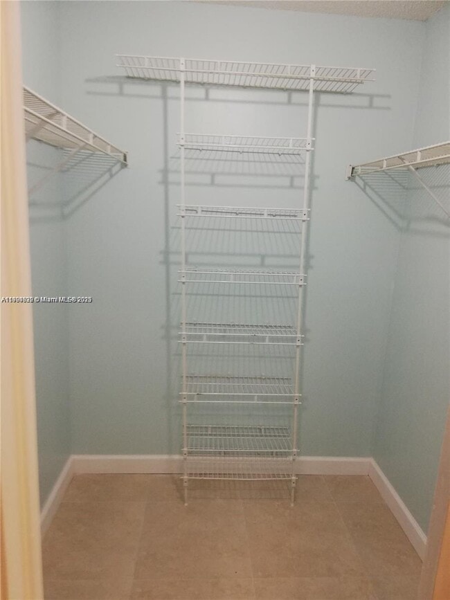 Building Photo - 6985 NW 29th Ln