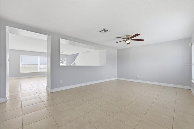 Building Photo - 7339 Country Run Pkwy
