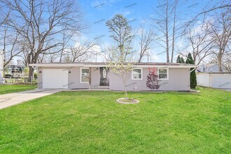 Building Photo - 604 Wicklow Dr