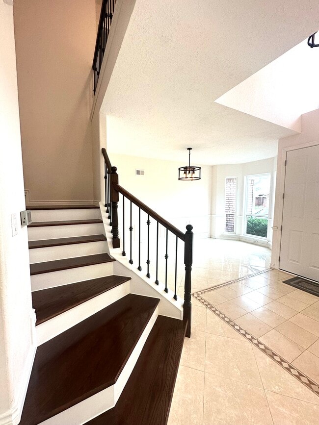 Building Photo - 4808 Nocona Dr