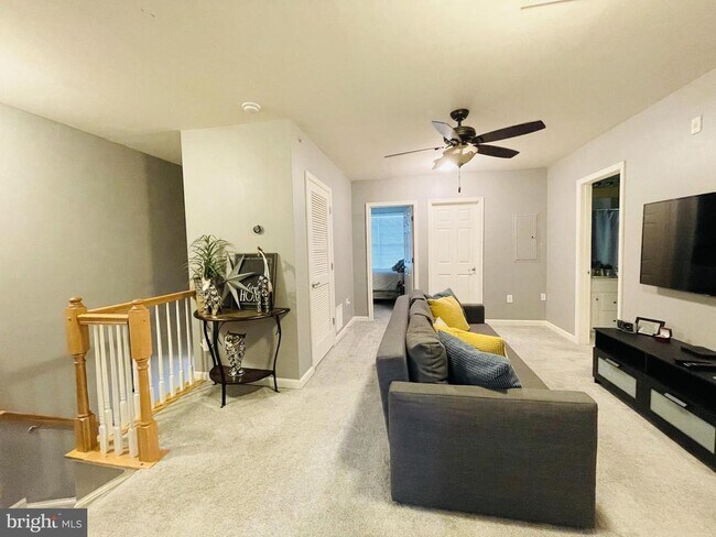 Building Photo - 1850 Cedar Cove Way