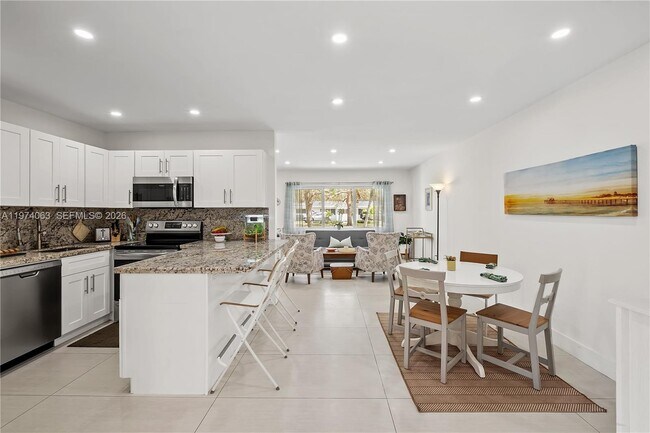 Building Photo - 11720 SW 81st Rd