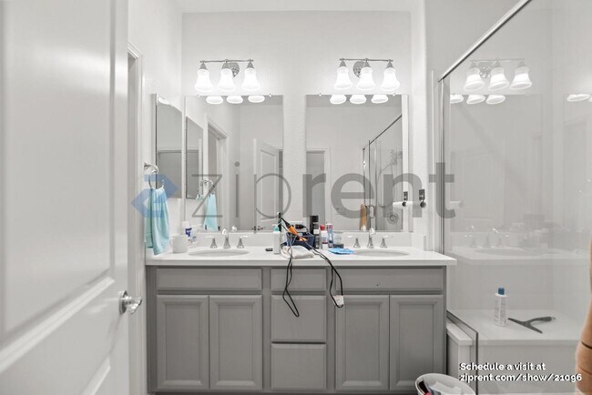 Building Photo - 2588 Gimelli Way