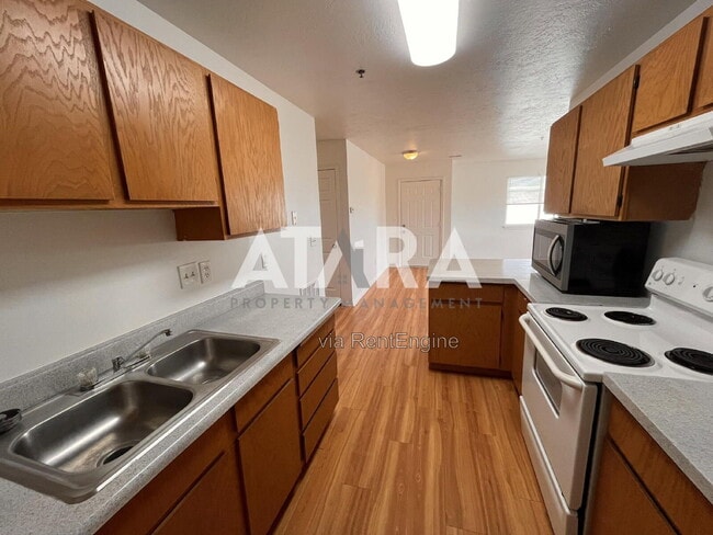 Building Photo - 4988 W 4850 S