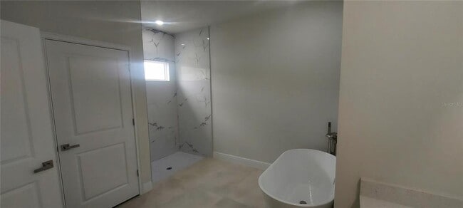 Building Photo - 2673 SW 156th Pl